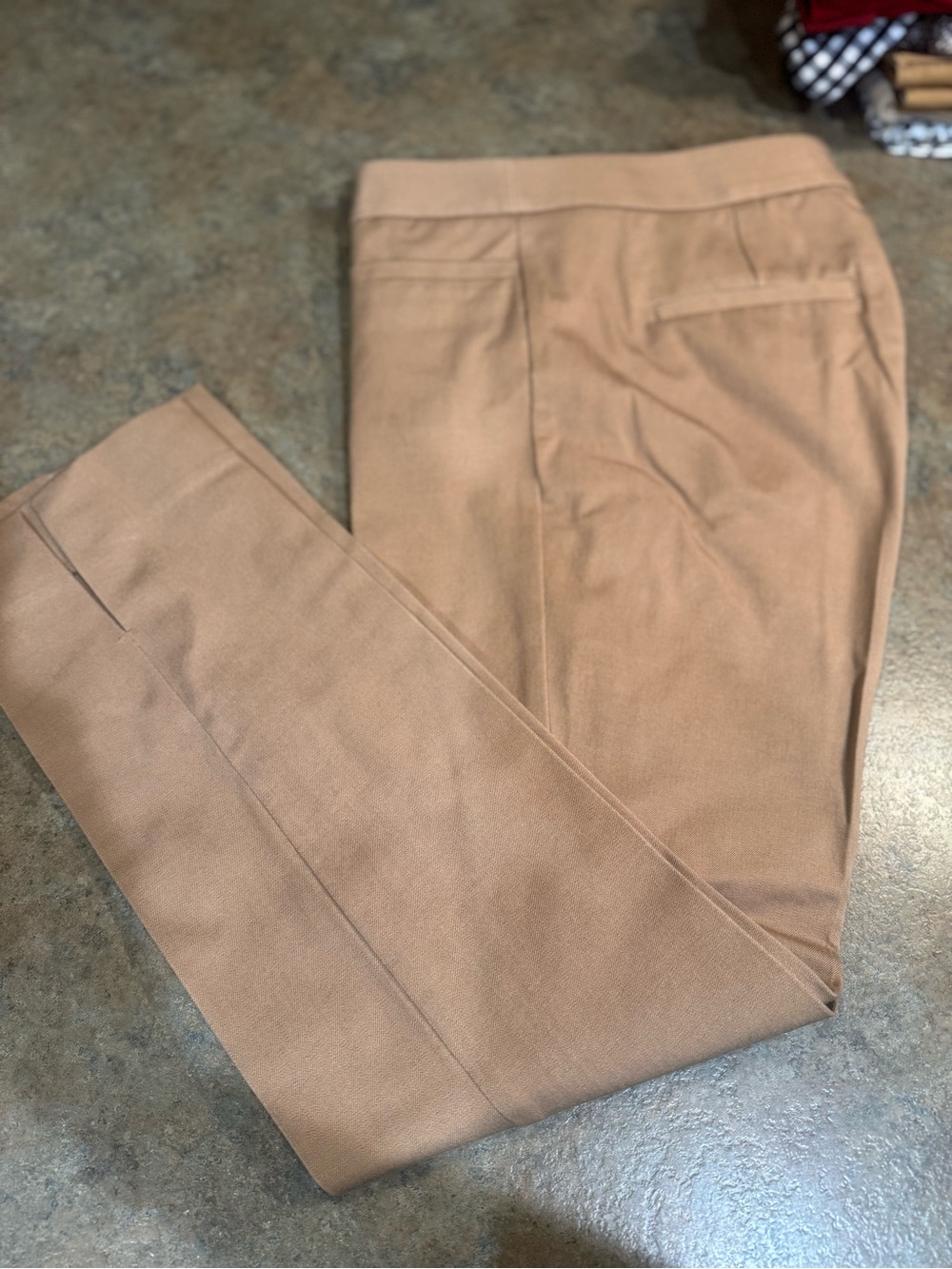 Banana Republic woman’s  Camel Dress Pants